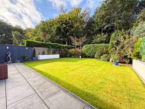 Photo 21- click for photo gallery